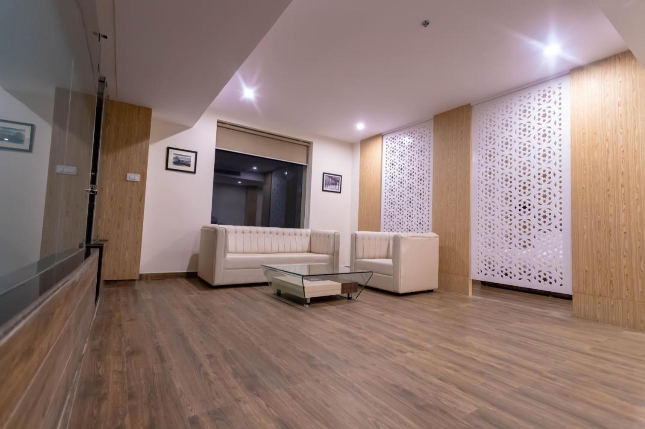 Vivana Dhanbad Luaran gambar
